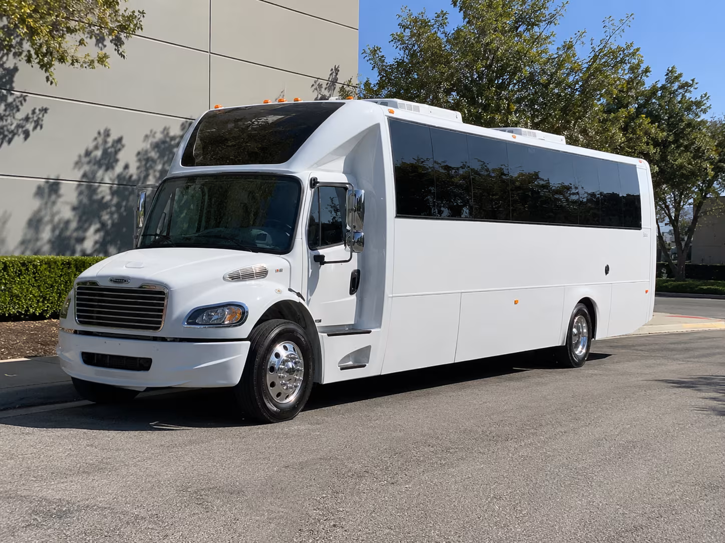 Jackson Winery Tour & Pub Crawl Transportation pickup coordination